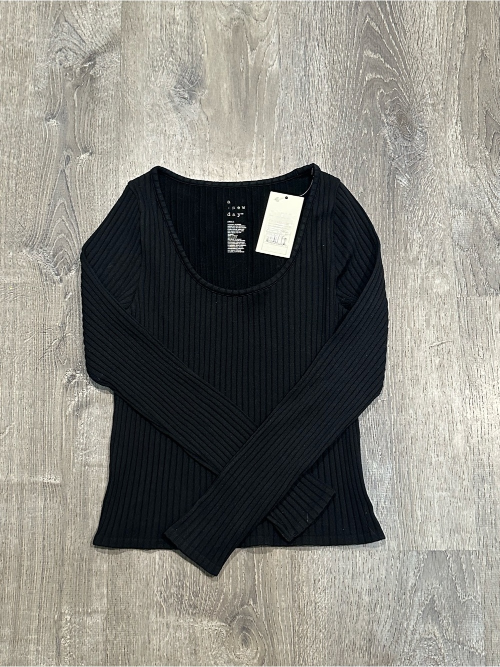 🌼3/$20 a new day Black Ribbed Scoop Neck Long Sleeve Top